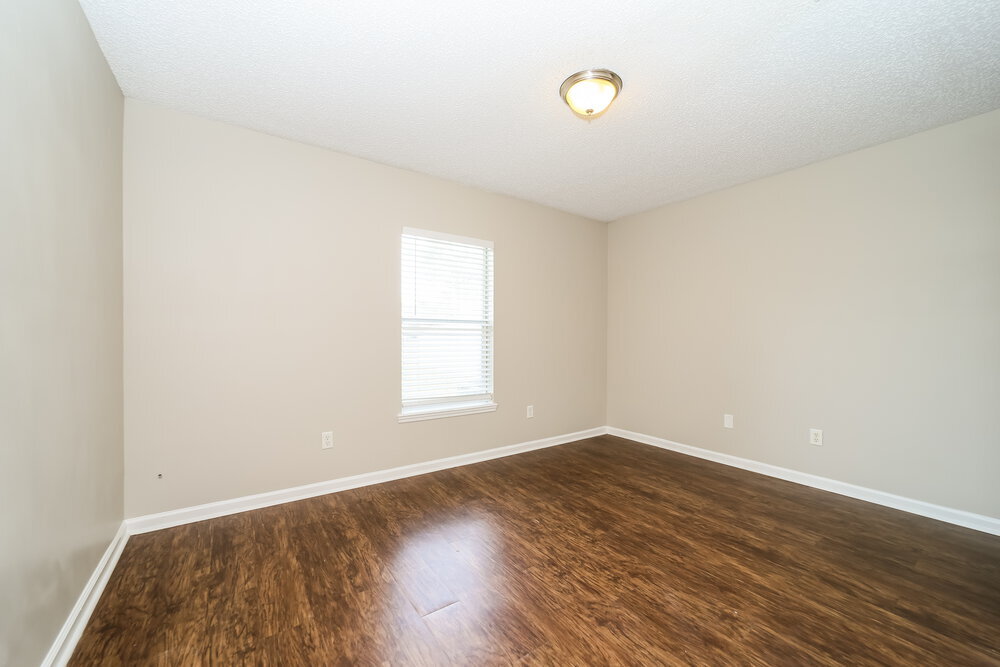 Building Photo - 2631 Creek Ridge Dr