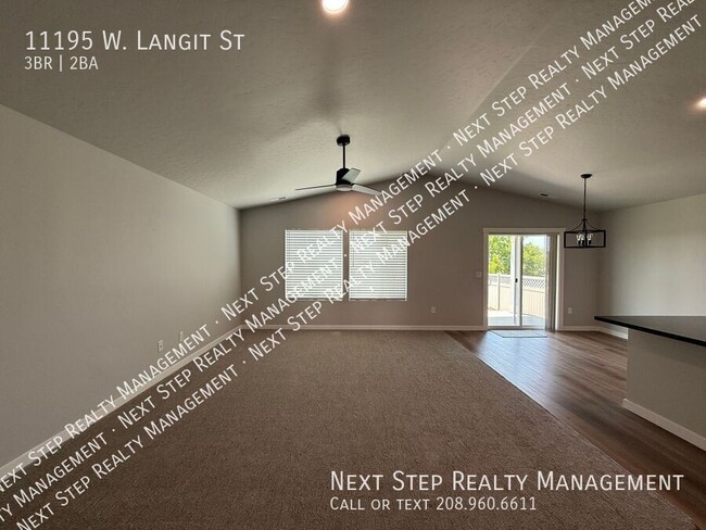 Building Photo - 11195 W Langit St