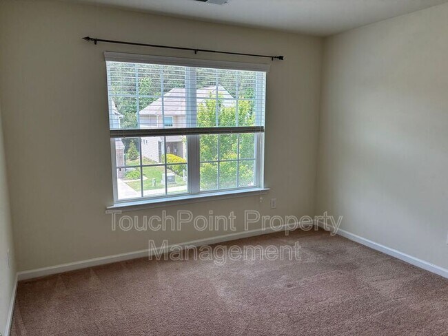 Building Photo - 78123 Rillstone Dr