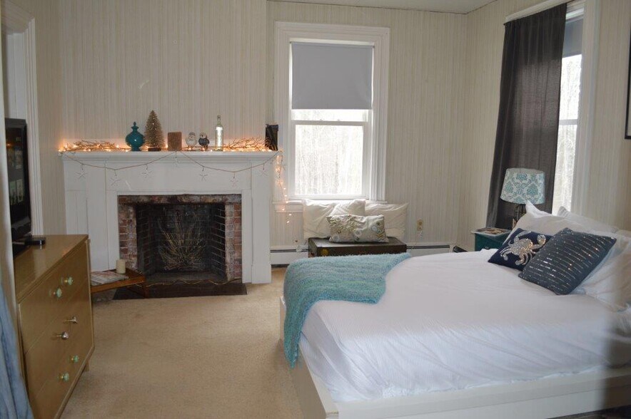 Building Photo - 9 Gambo Rd