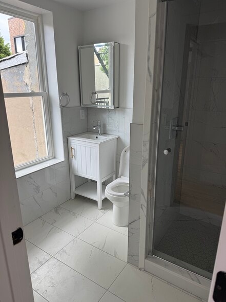 Bathroom - 162 6th St