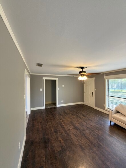 Building Photo - 200 Cowles St