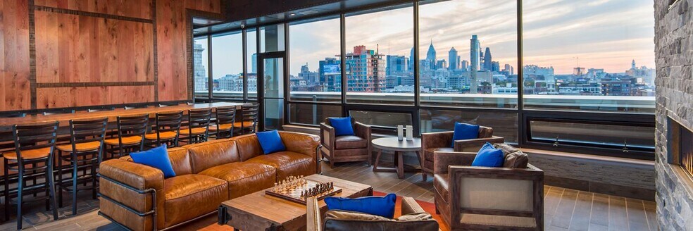 Building Photo - 250 N Christopher Columbus Blvd