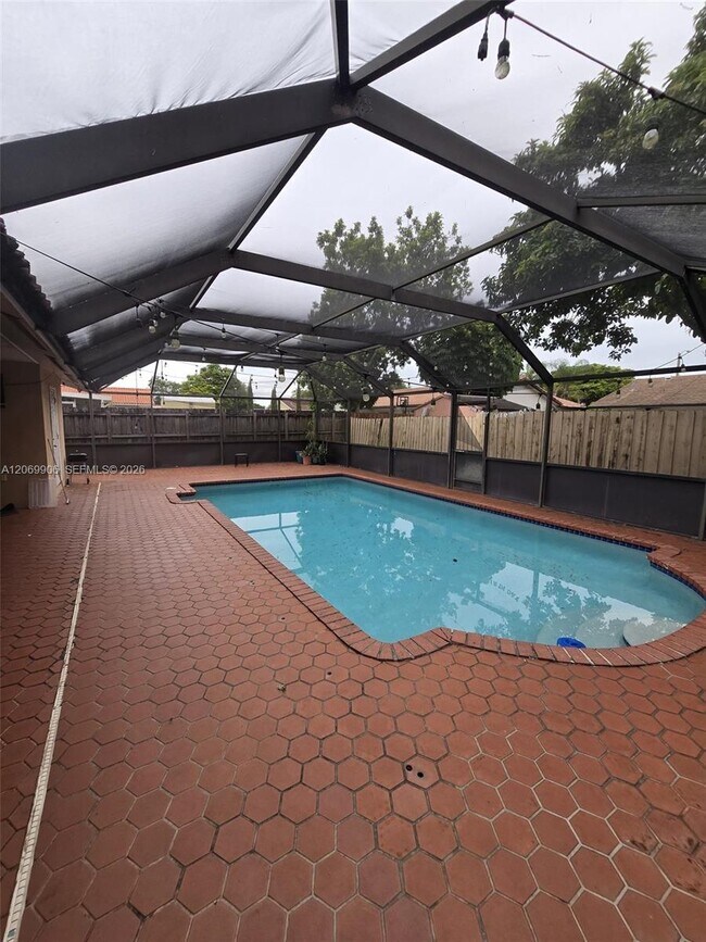 Building Photo - 9940 SW 155th St