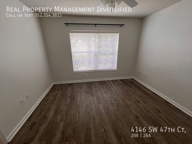 Building Photo - 4146 SW 47th Ct