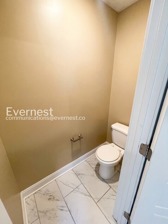 Building Photo - 311 Dugger Dr