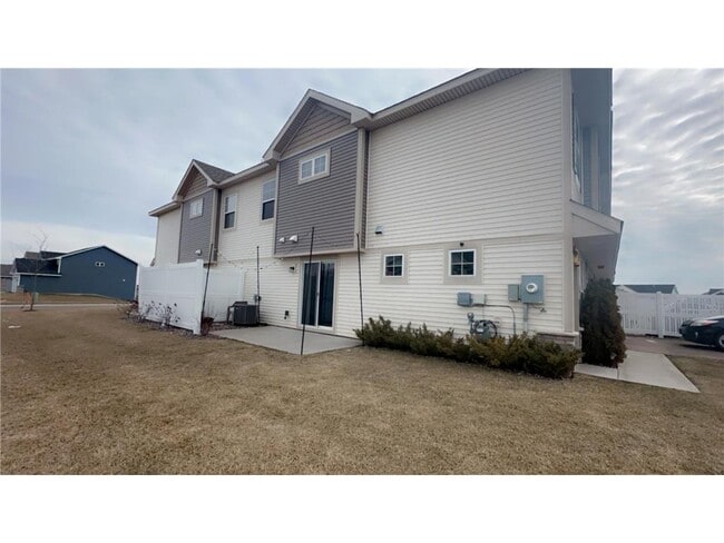 Building Photo - 4791 Martingale Dr