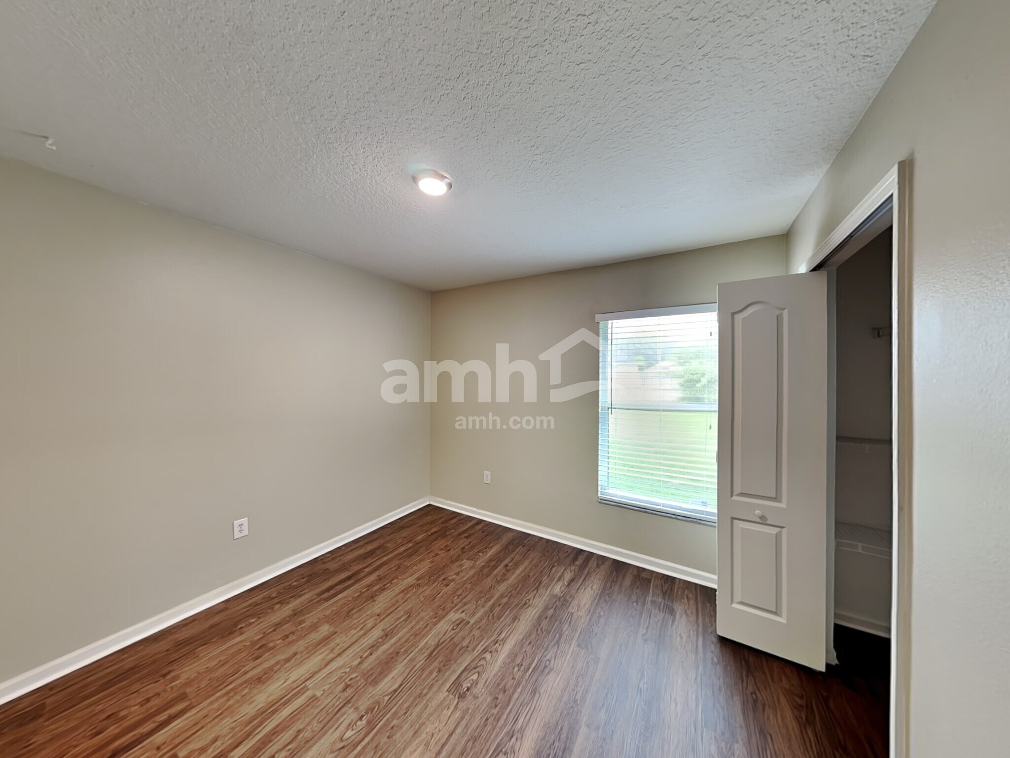 Building Photo - 30839 St Vincent Ct