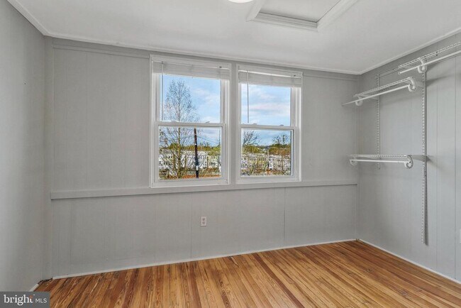 Building Photo - 5108 7th St NW