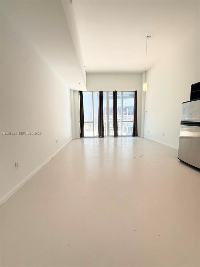 Building Photo - 244 Biscayne Blvd