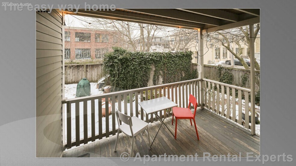 Building Photo - 218 Brookline St