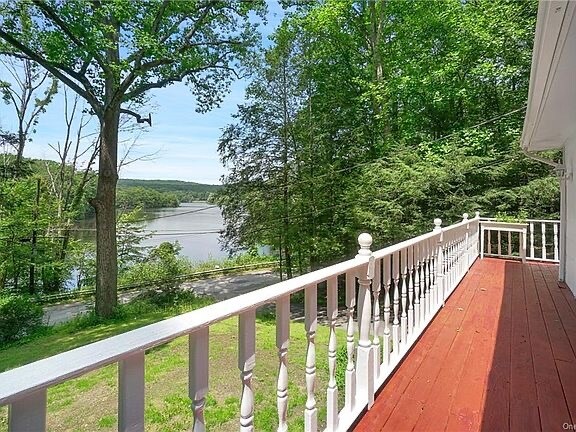 Building Photo - 96 Sagamore Dr