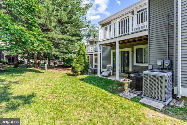 Building Photo - 105 Mulberry Cove