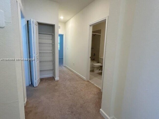 Building Photo - 3354 W 112th St