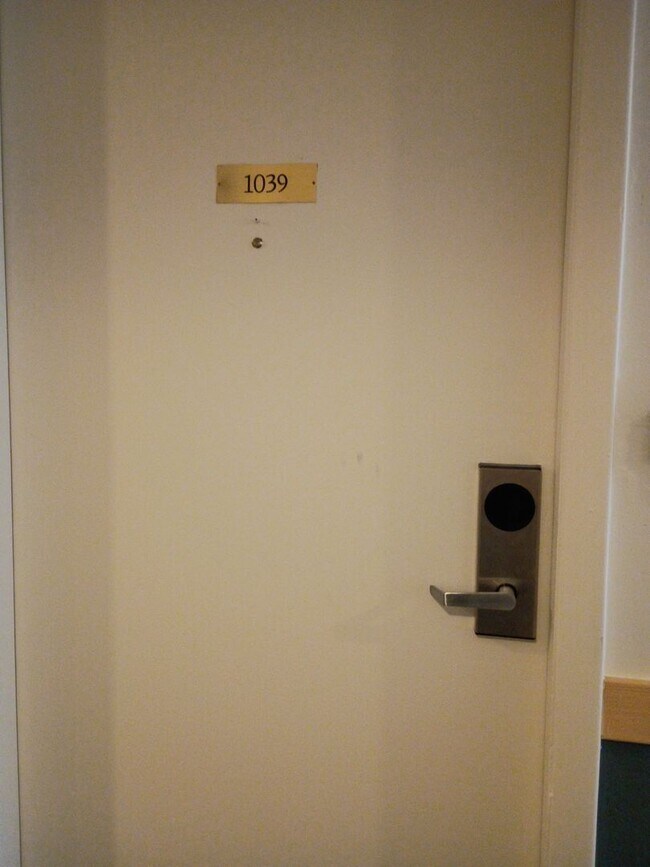 Building Photo - Summer Seasonal Rental- Wild Irishman 1039