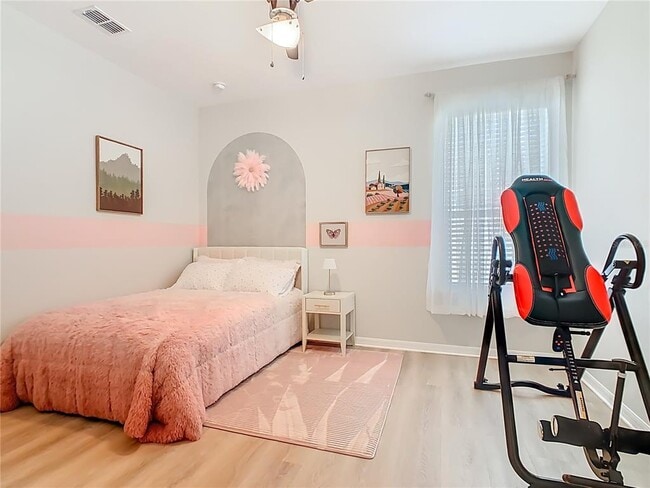 Building Photo - 790 Carmel Ln