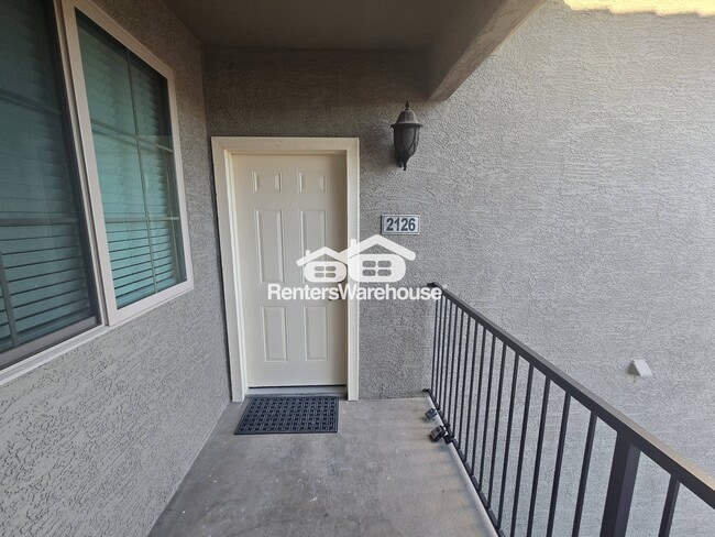 Primary Photo - 1720 E Thunderbird Rd