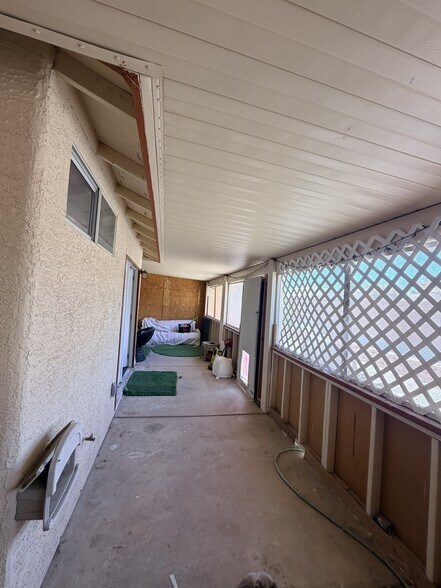 Building Photo - 1191 Sunfire St