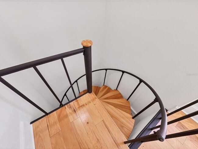 Building Photo - 226 Golden Gate Point