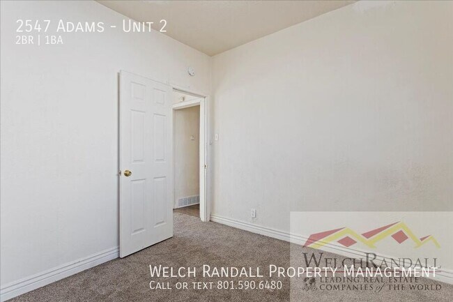 Building Photo - 2547 Adams-Unit 2