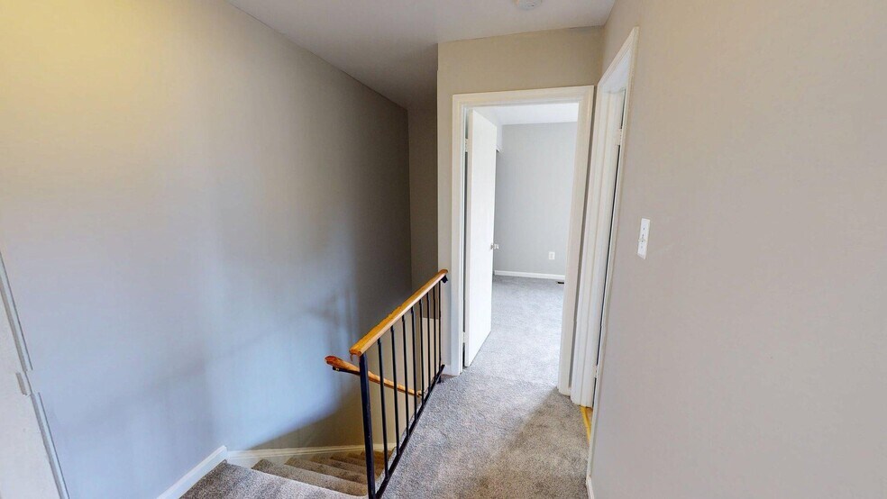 Building Photo - 6769 Milltown Ct