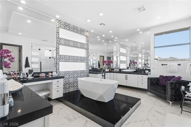 Building Photo - 11489 Opal Spgs Wy