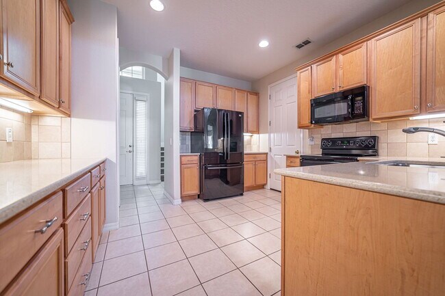 Building Photo - 10106 Willow Grove Ct