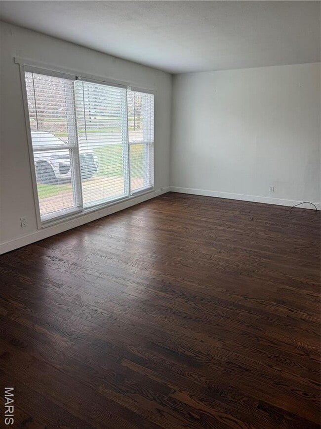 Building Photo - 1119 N McKnight Rd