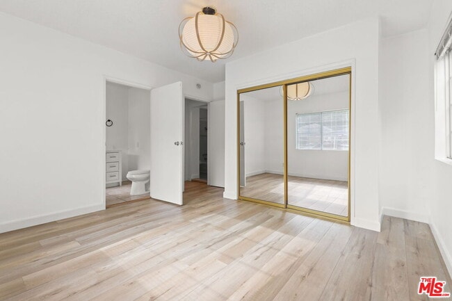 Building Photo - 1174 S Highland Ave