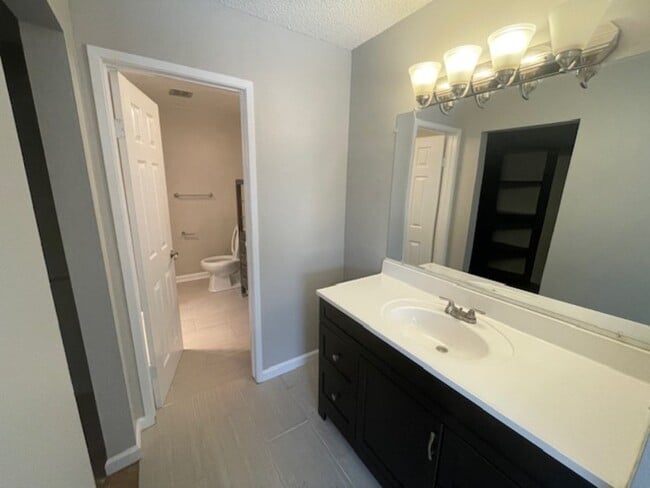 Building Photo - 2304 Altisma Way