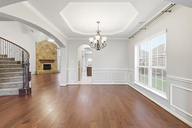 Building Photo - 12516 Maplecrest Dr