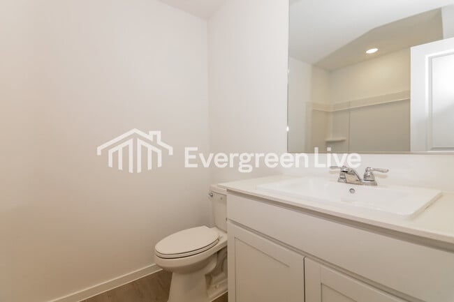 Building Photo - 1009 Calley Pear Trl