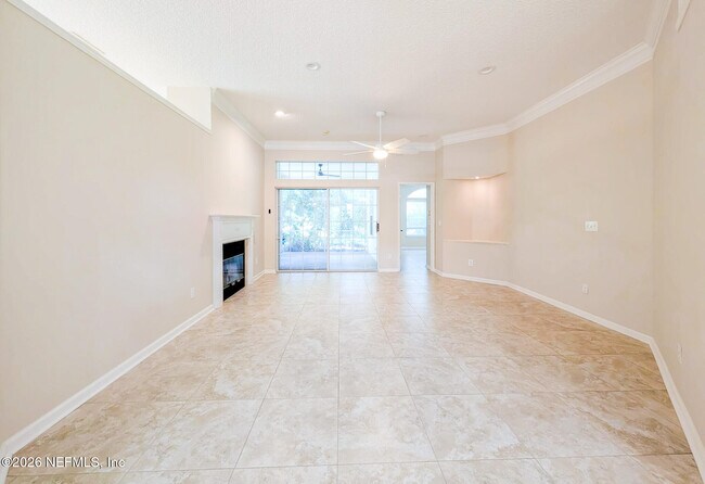 Building Photo - 1672 Blue Heron Ln