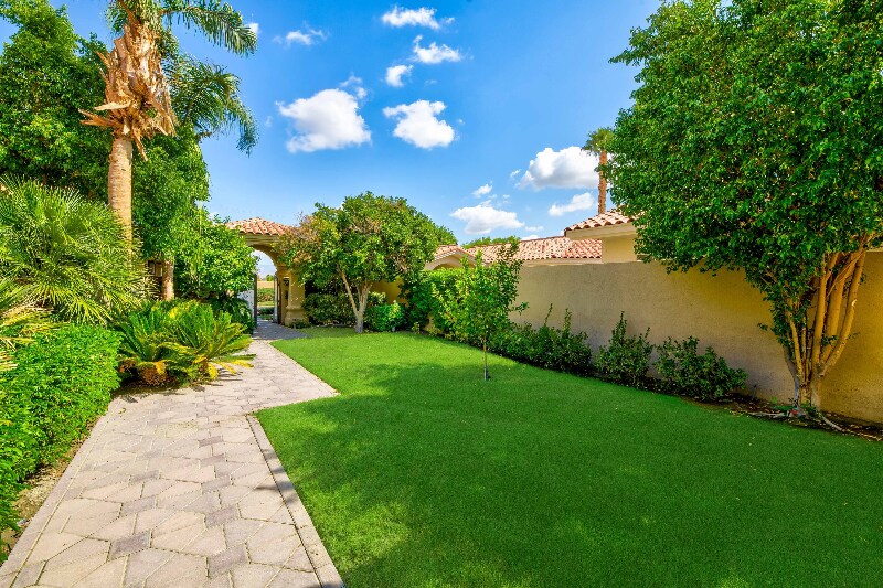 Building Photo - 54100 Riviera