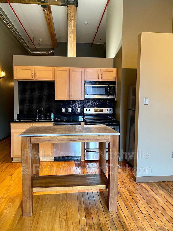 Building Photo - 1350 Rosa L Parks Blvd