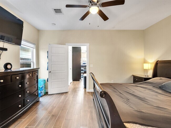 Building Photo - 16984 W Juneau St