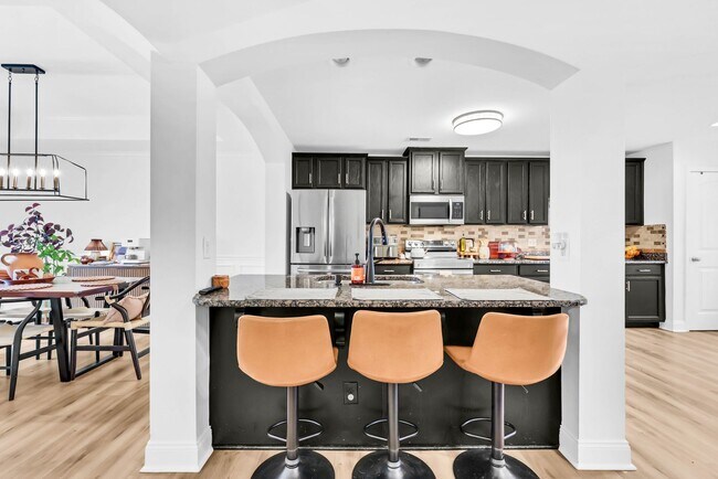 Building Photo - 1838 Patricia Dr