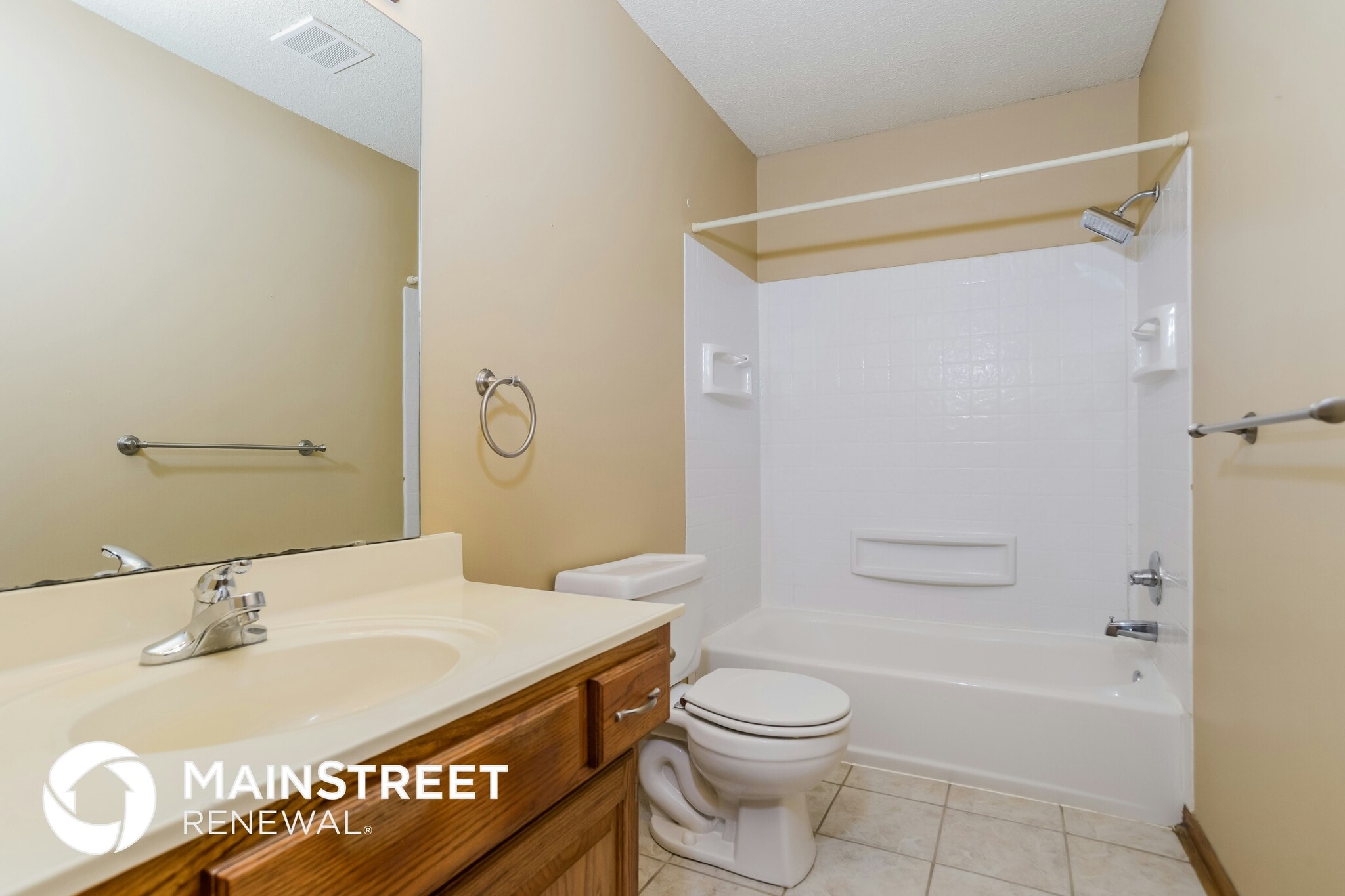 Building Photo - 8637 N Capitol Ave