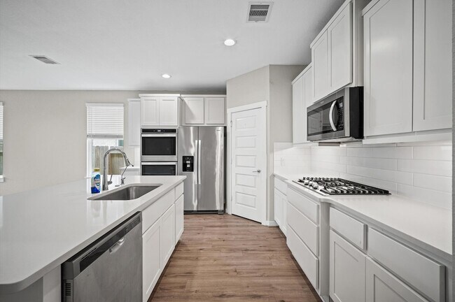 Building Photo - 3042 Schultz Manor Ln