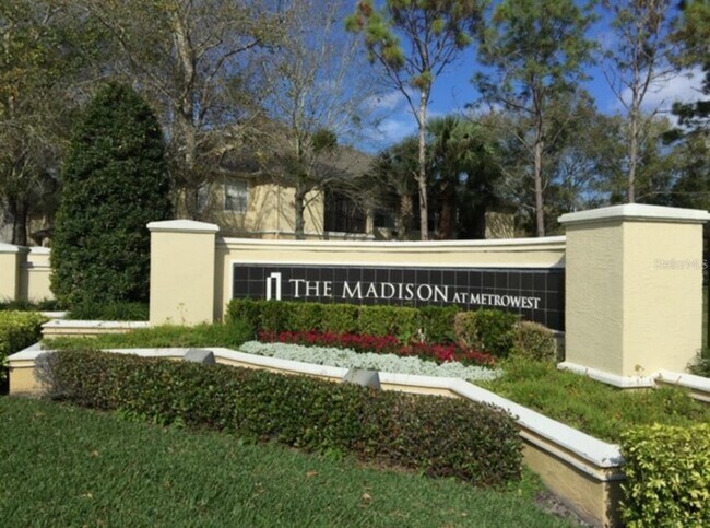 Building Photo - 2674 Robert Trent Jones Dr