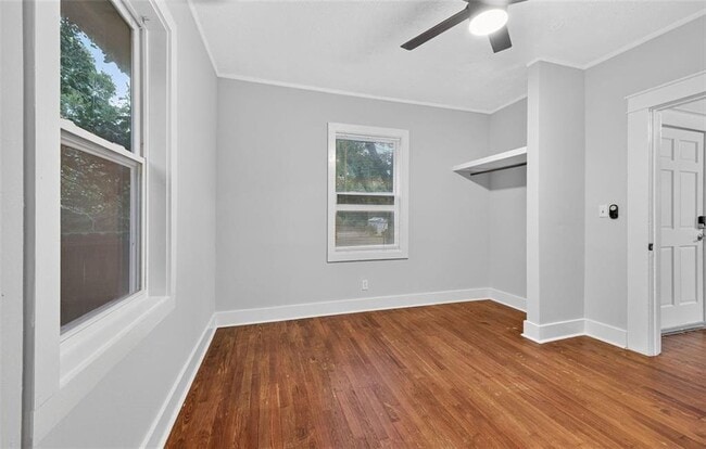 Building Photo - 6453 Shadow Rock Dr