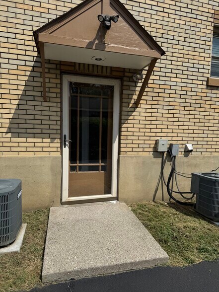 Building Photo - 900 Audubon Pky