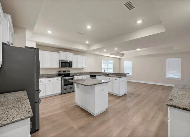 Building Photo - 3639 Ranch Dr