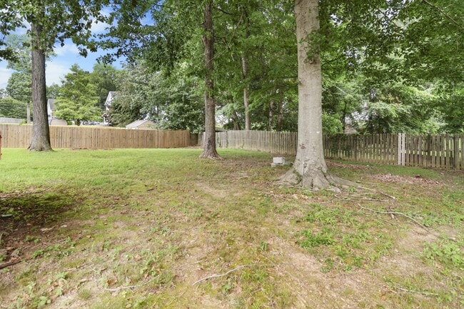 Building Photo - 1841 Darlington Dr