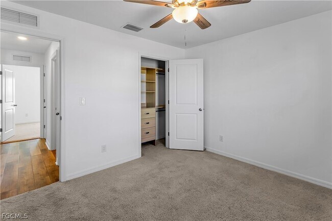 Building Photo - 185 Yager Cir