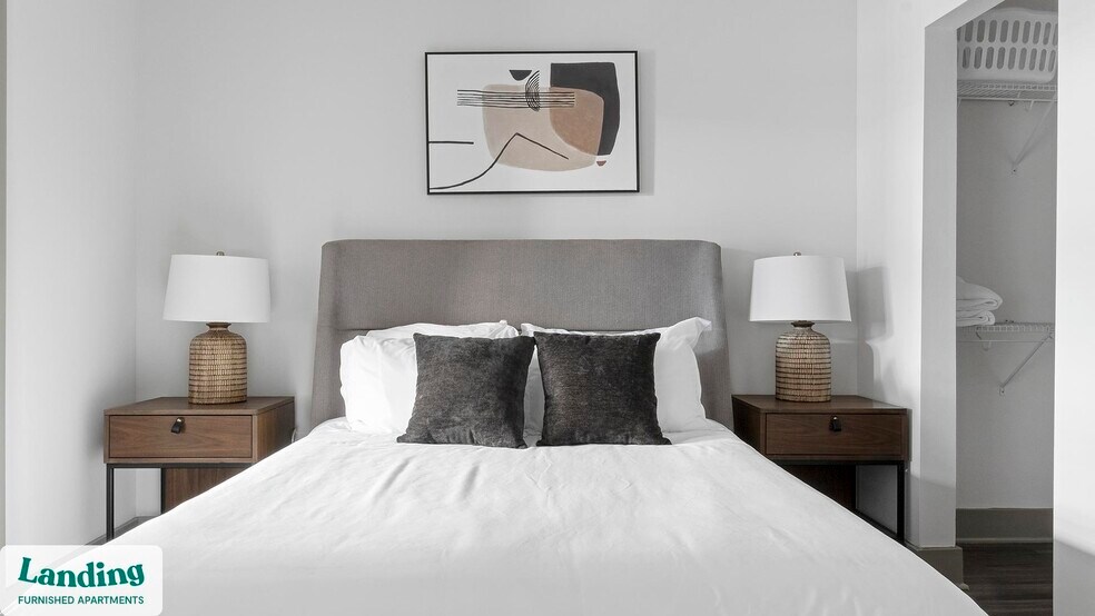 Building Photo - 930 Howell Mill Rd NW