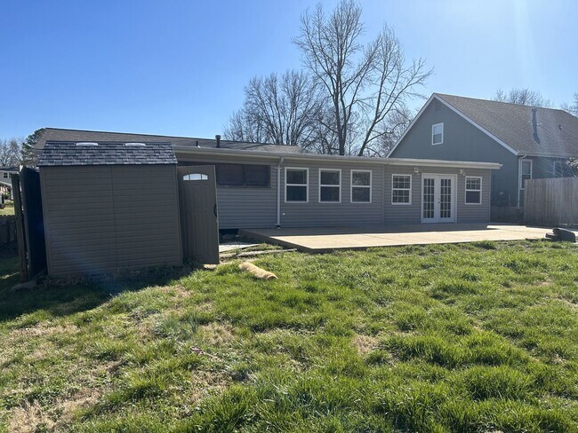 Building Photo - 691 WALNUT POINT DRIVE | BALLWIN 63021