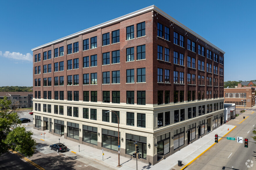 Benson Lofts - Benson Lofts - Live the Lifestyle you have...