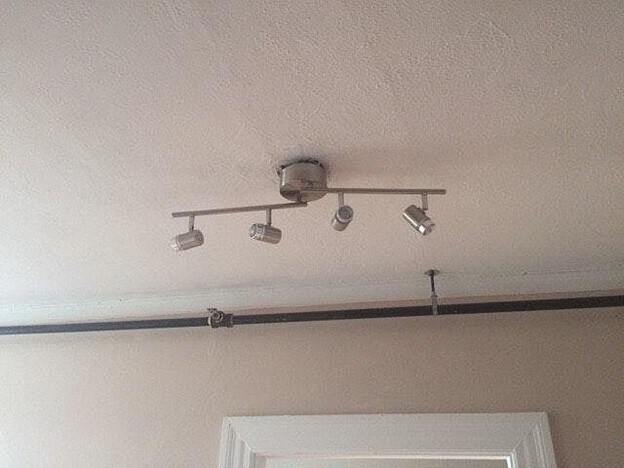 Building Photo - 182 Bowen St