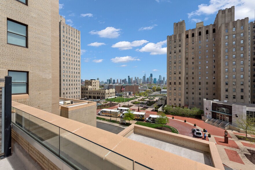 The Beacon 20 Beacon Way Jersey City NJ 07304 Apartment Finder
